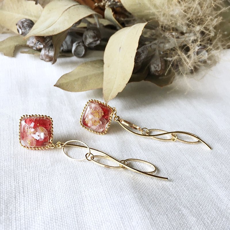 Stud earrings for pierced ears contained Hydrangea Vol.2 - Earrings & Clip-ons - Resin Red