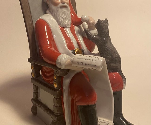 ロイヤルコペンハーゲン（デンマーク）の猫を連れたサンタクロース