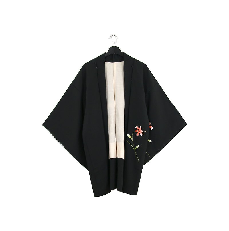 Back to Green :: Japan Back Kimono Embroidered Azalea // Unisex // vintage kimono (KI-167) - Women's Casual & Functional Jackets - Silk 
