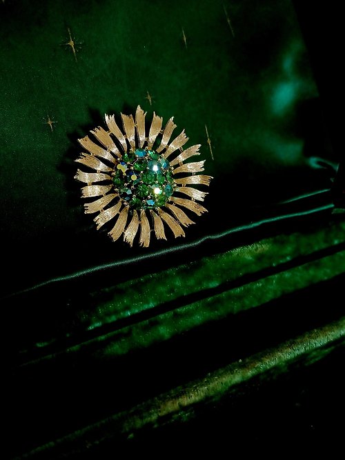 老時光製造所 vintage jewelry LISNER 綠色極光萊茵古董別針