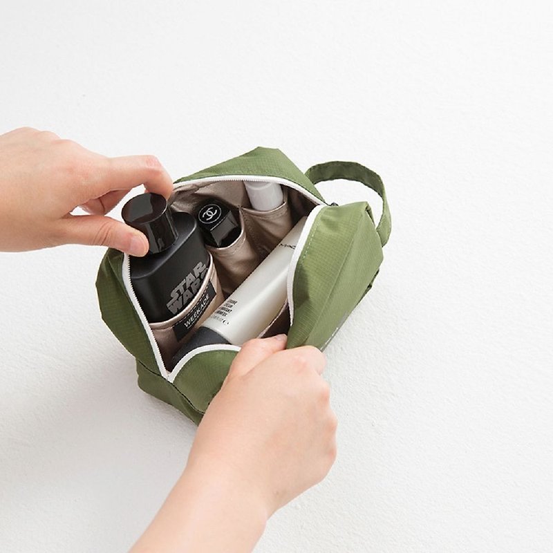 Family Travel Storage Portable Cosmetic Bag-Trendy Green, ATS95827 - กระเป๋าเครื่องสำอาง - ไนลอน สีเขียว