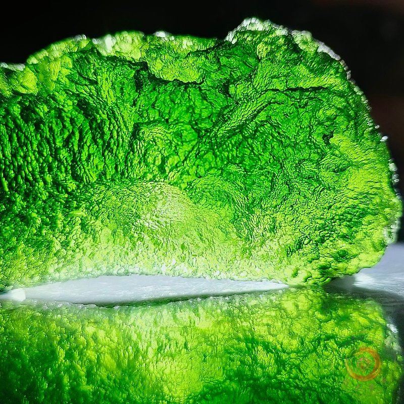 龍彩JU101 捷克隕石 26.7g 捷克隕石原礦 - 擺飾/家飾品 - 寶石 綠色