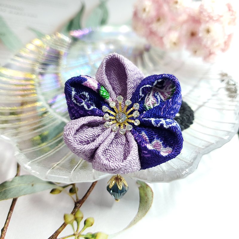 Purple six-petal flower Japanese style hair ring つまみ - Hair Accessories - Cotton & Hemp Purple