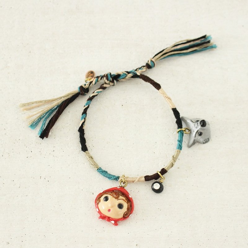【Christmas Special】Little Reb Riding Hood and Big Bad Wolf bracelet - Bracelets - Pottery Multicolor