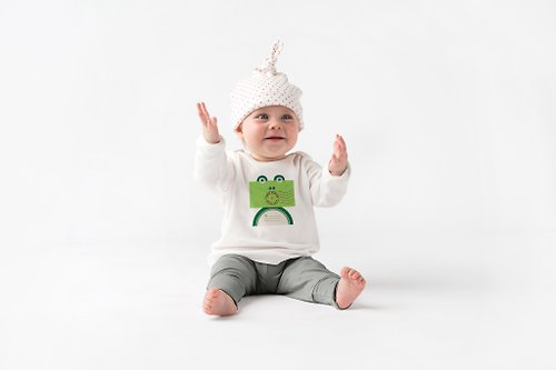 From Babies with Love (英國品牌) 小綠蛙。有機棉。T-Shirt。包屁衣。連身衣。英國皇室選用