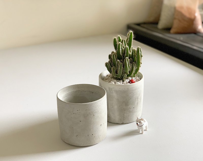 [Buy pots to send plants] Round cement pot/pen holder @JU多肉 - Plants - Cement Gray