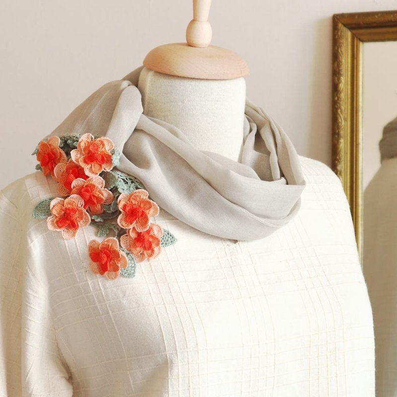 OYA crochet Flower shawl【Margaret】Beige and Orange - Scarves - Cotton & Hemp Orange