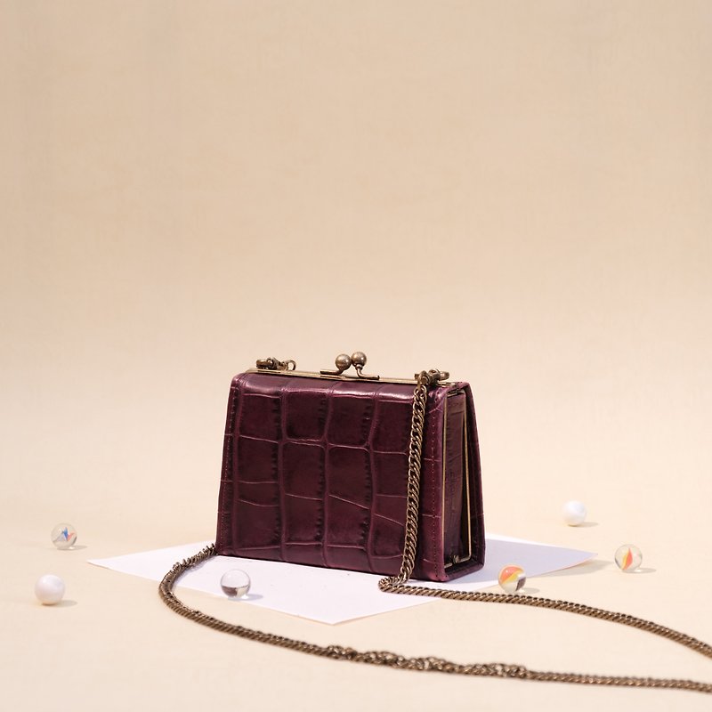 [Graduation Gift] Small Box Kiss Lock Bag-Kite/Genuine Leather Small Waste Bag Chain Bag Handbag - กระเป๋าแมสเซนเจอร์ - หนังแท้ สีม่วง