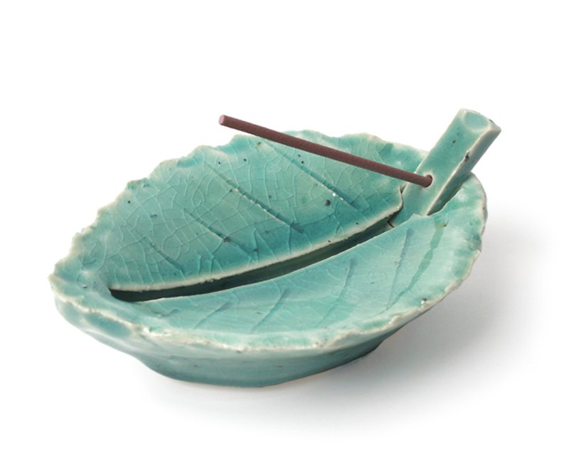 Shoeido green leaf fragrant handmade glazed semi-porcelain made in Japan - Fragrances - Porcelain 