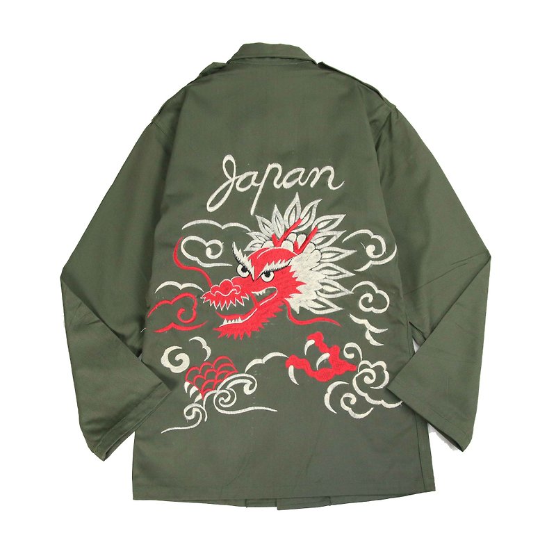 Tsubasa.Y vintage ancient military shirt with a floating cloud 002 , an embroidery military Shirt - เสื้อเชิ้ตผู้หญิง - ผ้าฝ้าย/ผ้าลินิน 