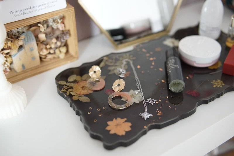 Long dry flower tray-on your dressing table (black texture) - Dried Flowers & Bouquets - Plants & Flowers Multicolor