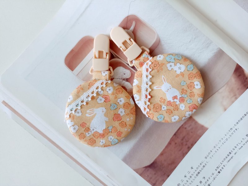 [Shipping within 5 days] Cotton lace round peace charm bag full moon gift peace charm bag fragrance - Bibs - Cotton & Hemp 