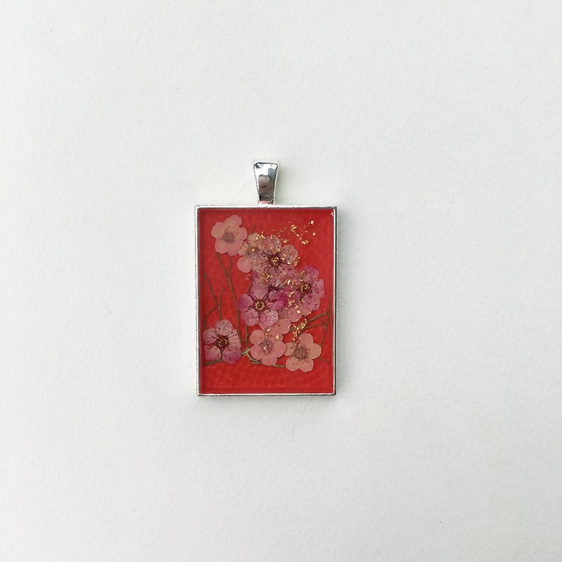 Autumn Color No. 13_Red+Gold_Plum Blossom Impression No.019_Original Only_Flowers and Birds_Gold Foil Jewelry_With 3mm Natural Leather Chain - สร้อยคอ - พืช/ดอกไม้ 