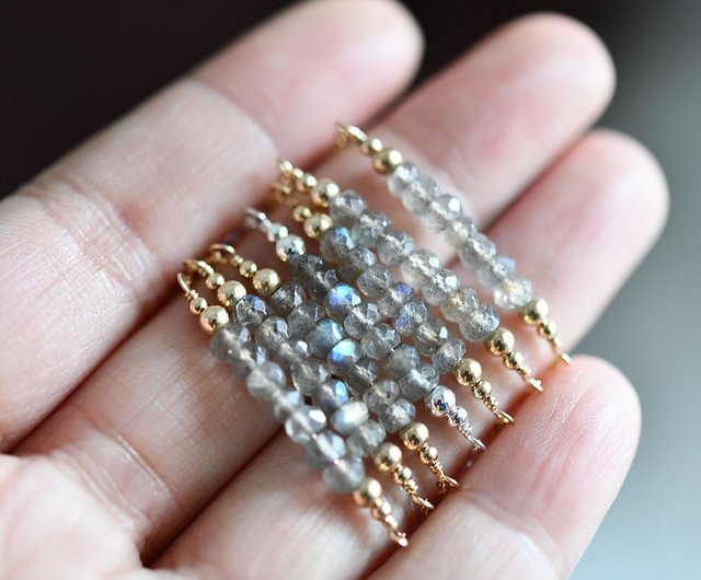 内なる魅力や潜在能力を開花させる ラブラドライト lucky 7