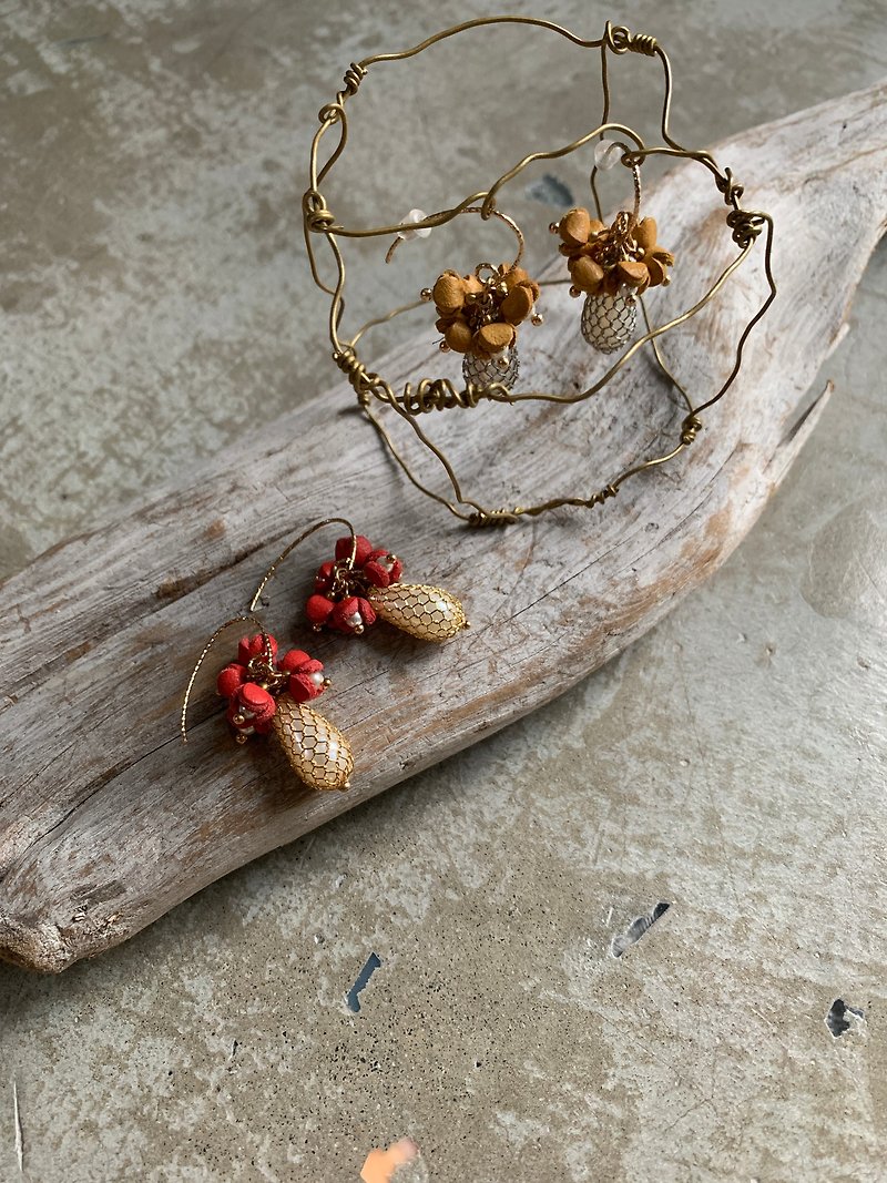 Starry Flower Earrings - Earrings & Clip-ons - Genuine Leather Red