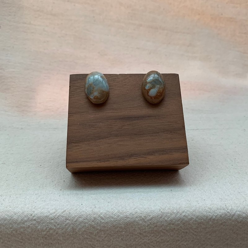 Earrings/semi 21 permeable earth and water blue - ต่างหู - ดินเผา 