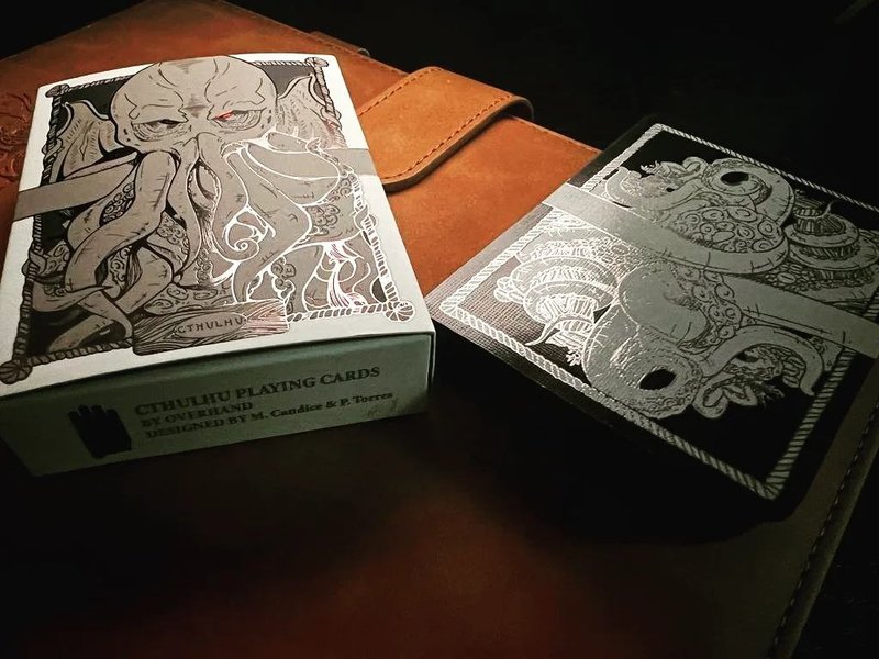 克蘇魯撲克牌-精神錯亂版 - 桌遊/牌卡 - 紙 黑色