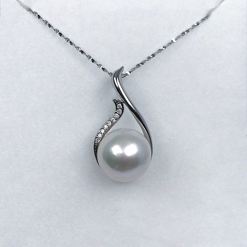 Soulrelle 珍珠館 。清麗脫俗。11.6mm淡水大圓珍珠。天然鏡面珠光白。925純銀項鏈
