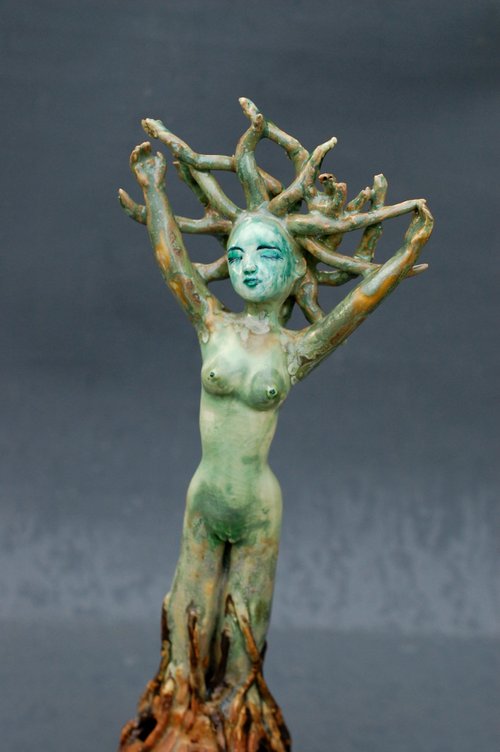 妖精 ガ―デニング 置物 イギリス製 二体 繊細な彫り 貴重品 妖精 ガ