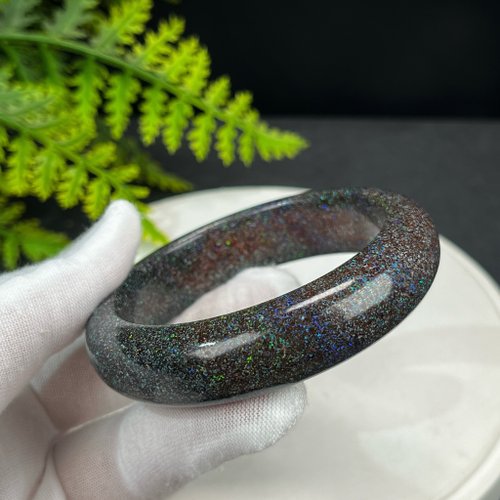 高品質 プレシャスオパールバングル 56MM 満天の星のような輝き