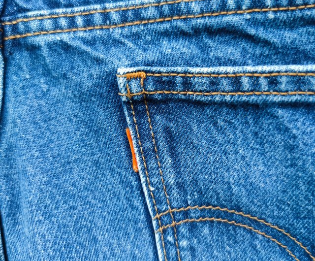 Vintage 505 Orange Tab 33x30 Levis Denim Jeans. Made in Brazil