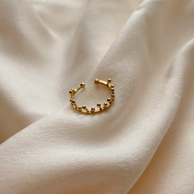 Water drips-Brass ring - แหวนทั่วไป - ทองแดงทองเหลือง สีทอง