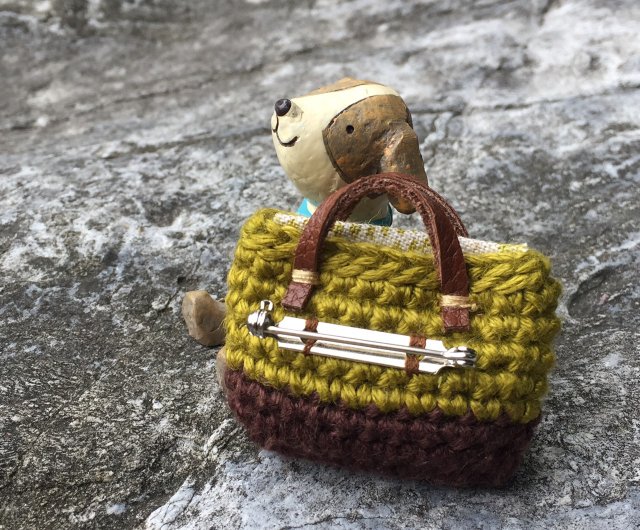 かぎ針編みのプロセス。ミニトートバッグピン - ショップ 365 Crochet