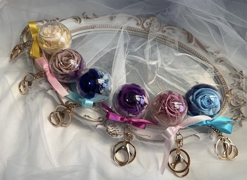 No withered flower rose key ring birthday gift wedding small ornaments dry flowers - Keychains - Plants & Flowers 
