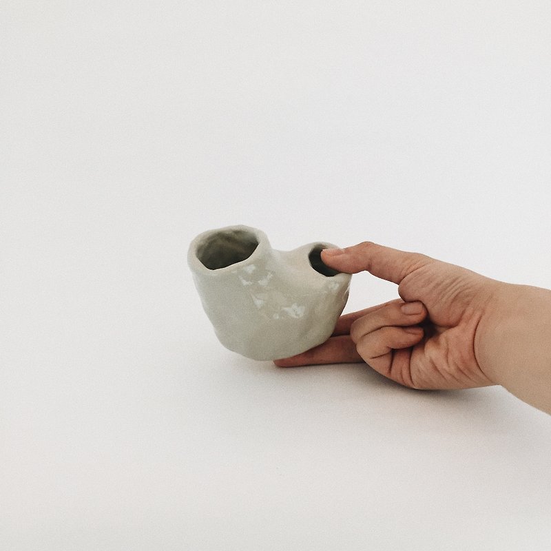 あなたの手で - 花瓶・植木鉢 - 陶器 グレー
