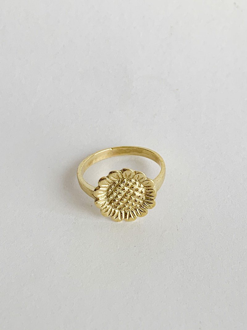 Daisy ring - แหวนทั่วไป - ทองแดงทองเหลือง 