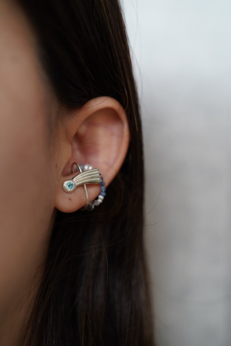 流れ星earcuff【片耳　one ear】 - 袖扣 - 石頭 藍色