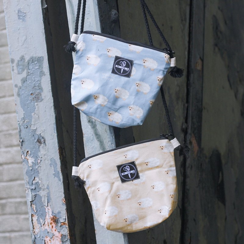 Small back side bag / lambs - Messenger Bags & Sling Bags - Cotton & Hemp Yellow