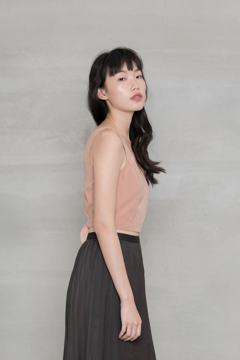 俏佳人V領綁結背心 Fair Lady V Neck Back Tie Top T247 - 女上衣/長袖上衣 - 聚酯纖維 多色