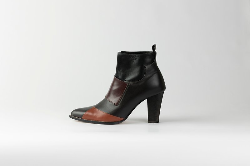 ZOODY / Hummingbird / Handmade Shoes / Pointed V-shaped High Heel Half Boots / Contrast Color - รองเท้าส้นสูง - หนังแท้ หลากหลายสี