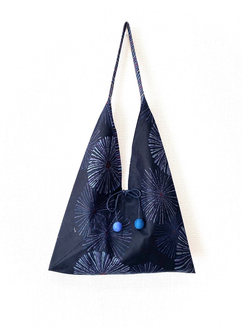 Fall / Winter 2019 New / Helian Side Backpack / Large Size / Pyrotechnics - Messenger Bags & Sling Bags - Cotton & Hemp Blue