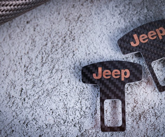 Jeep seat belt clearance buckle