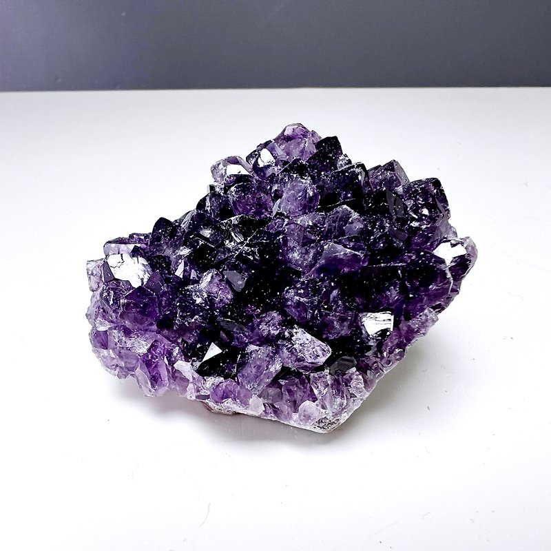 Full-bodied. Degaussing One Picture One Object Office Healing Noblesl Intense Purple Crystallization - Items for Display - Crystal Purple