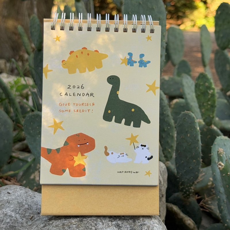 2026 馬年三角桌曆 恐龍桌曆 贈貼紙 - 日曆/月曆/年曆 - 紙 多色