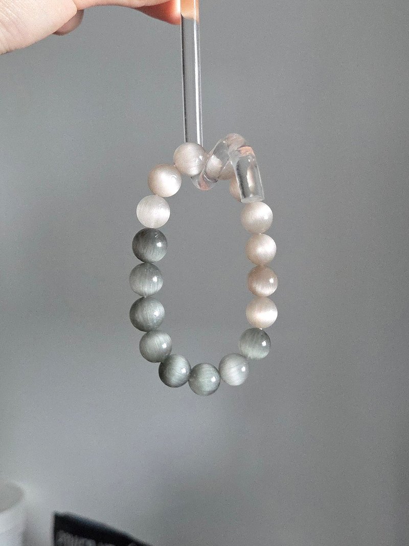 High-Grade Cat's Eye Smooth Fiber Rare Grey-Blue and White Rutilated Quartz Bracelet 10mm Crystal Bracelet - Bracelets - Crystal Blue