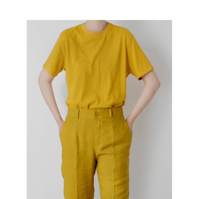 Chestnut Research Institute independently designed Nissan mustard yellow Linen round neck basic short-sleeved T-shirt bottoming shirt - เสื้อยืดผู้หญิง - ผ้าฝ้าย/ผ้าลินิน 