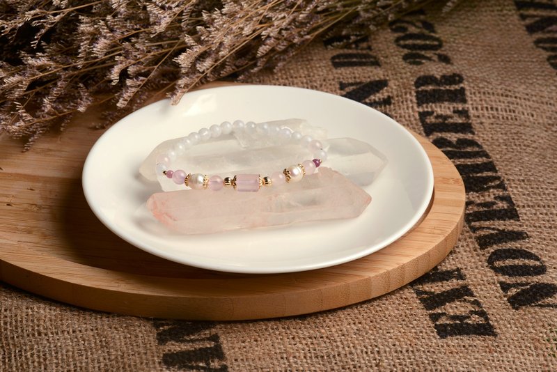 [Shenshan Crystal Mine]Pink Crystal Moonlight Pearl Bracelet/Pink Crystal/Moonlight/Pearl - สร้อยข้อมือ - คริสตัล สึชมพู