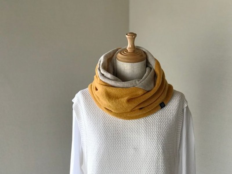 Pinkoi Proxy Purchase - Warm Pure Cashmere Twisted Reversible Snood Triad Mustard/Beige/N Brown - Scarves - Cotton & Hemp 