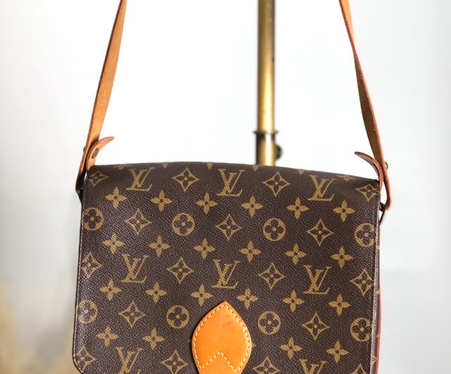 日本直送 名牌中古包 】LOUIS VUITTON モノグラム ショルダーバッグ ブラウン PVCレザー M51252 カルトシエール bvju5u  - ショップ VintageShop solo ショルダーバッグ - Pinkoi