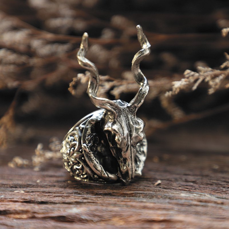 925纯银波西米亚风格的女士哥特式鹿头骨戒指 - 戒指 - 純銀 銀色