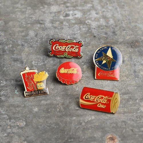 Coca Cola フランス☆古いピンズ 【Coca-Cola IN BOTTLES】 ピンバッジ PINS ピンバッチ コカコーラ コカ・コーラ 自動販売機
