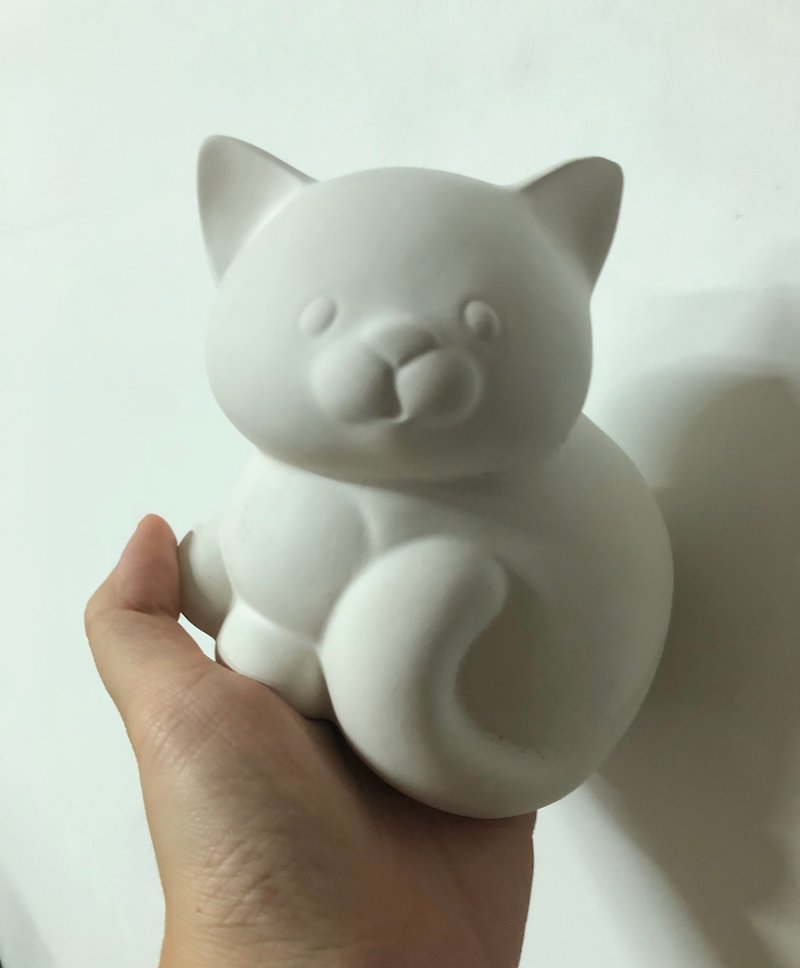 Cat ceramic white billet money box DIY material package (including painting materials)