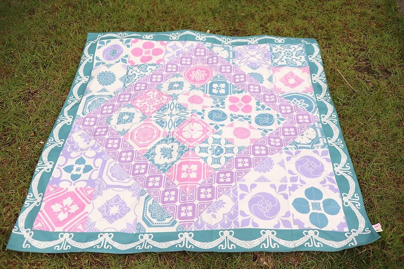【Square Mat】Early morning by the river (waterproof picnic mat) - Rugs & Floor Mats - Polyester Purple