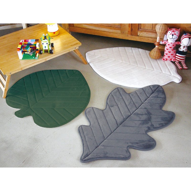 【SPICE】日本進口 樹葉腳踏墊(80*50cm) 白色橡樹葉 - 地墊/地毯 - 其他材質 白色