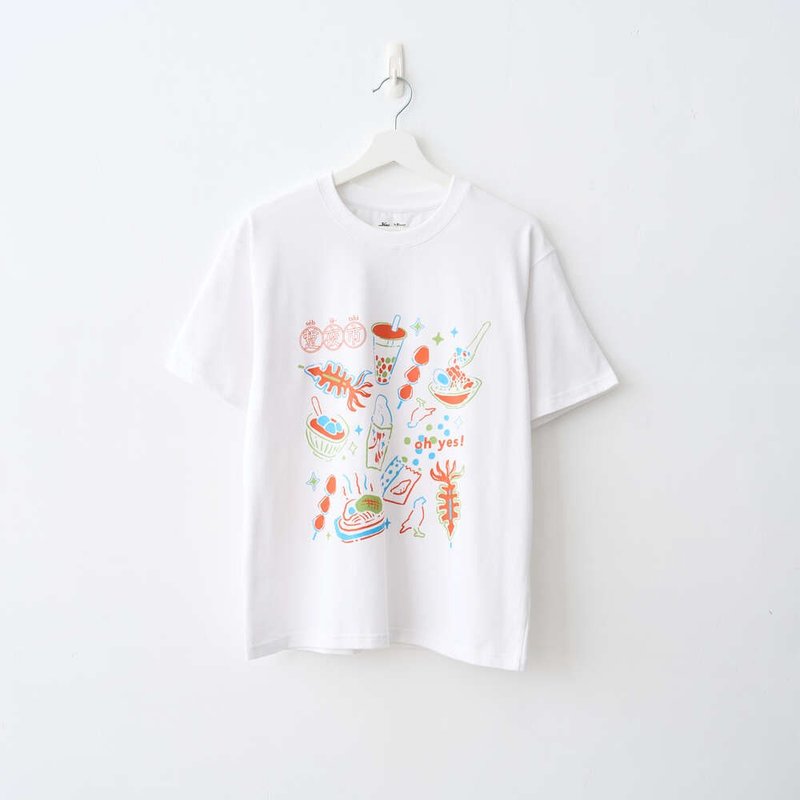 寬版落肩T恤/夜市/白/印花樂 X ViewFinder - 女 T 恤 - 棉．麻 白色