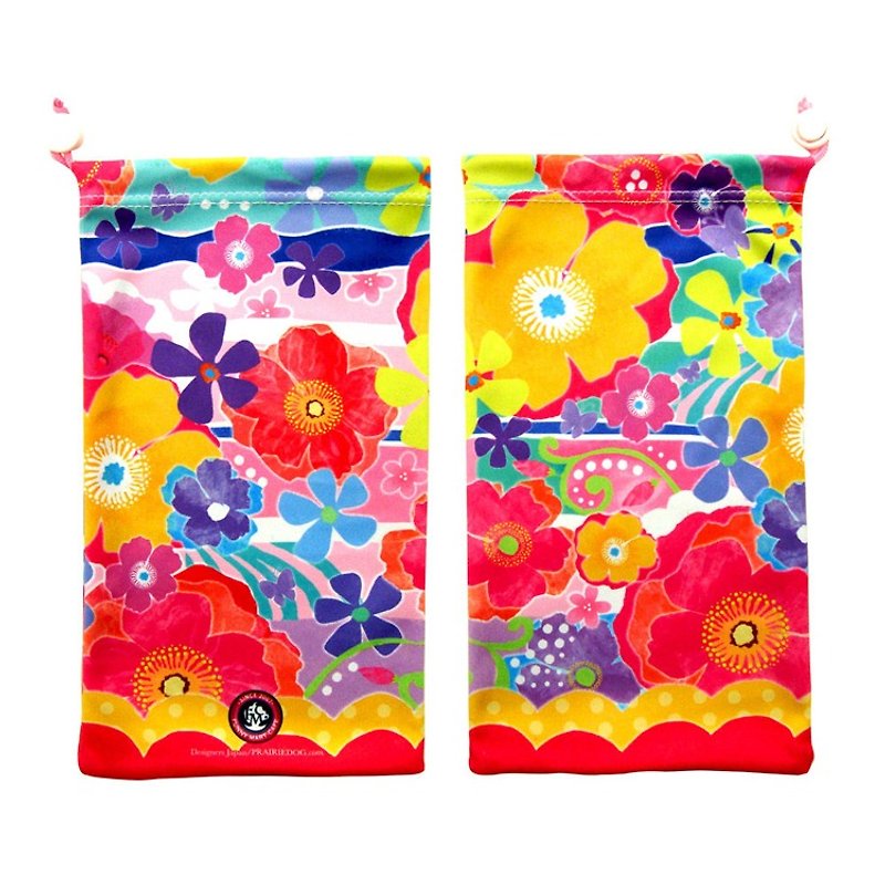 Japan Prairie Dog Big KYUKYU Microfiber Cleaning Fiber - Flowers bloom - Toiletry Bags & Pouches - Other Materials Multicolor